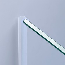 Duschdichtung an Wand