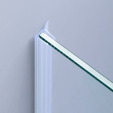 Beispiel einer Mitteldichtung für eine Glas-an-Wand-Situation