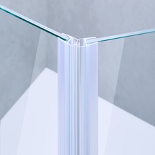 Beispiel einer Magnetschließleiste für eine 135°-Tür-an-Tür-Situation