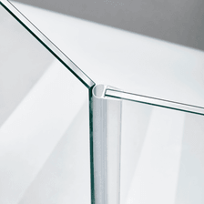 Beispiel einer Hohlkammerdichtung für eine 135°-Glas-an-Glas-Situation