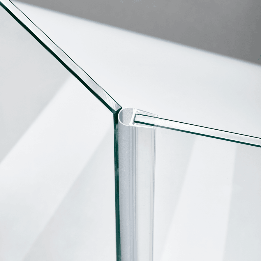 Beispiel einer Hohlkammerdichtung für eine 135°-Glas-an-Glas-Situation