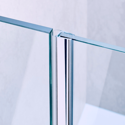 Beispiel einer Hohlkammerdichtung für eine 180°-Glas-an-Glas-Situation in Chrom