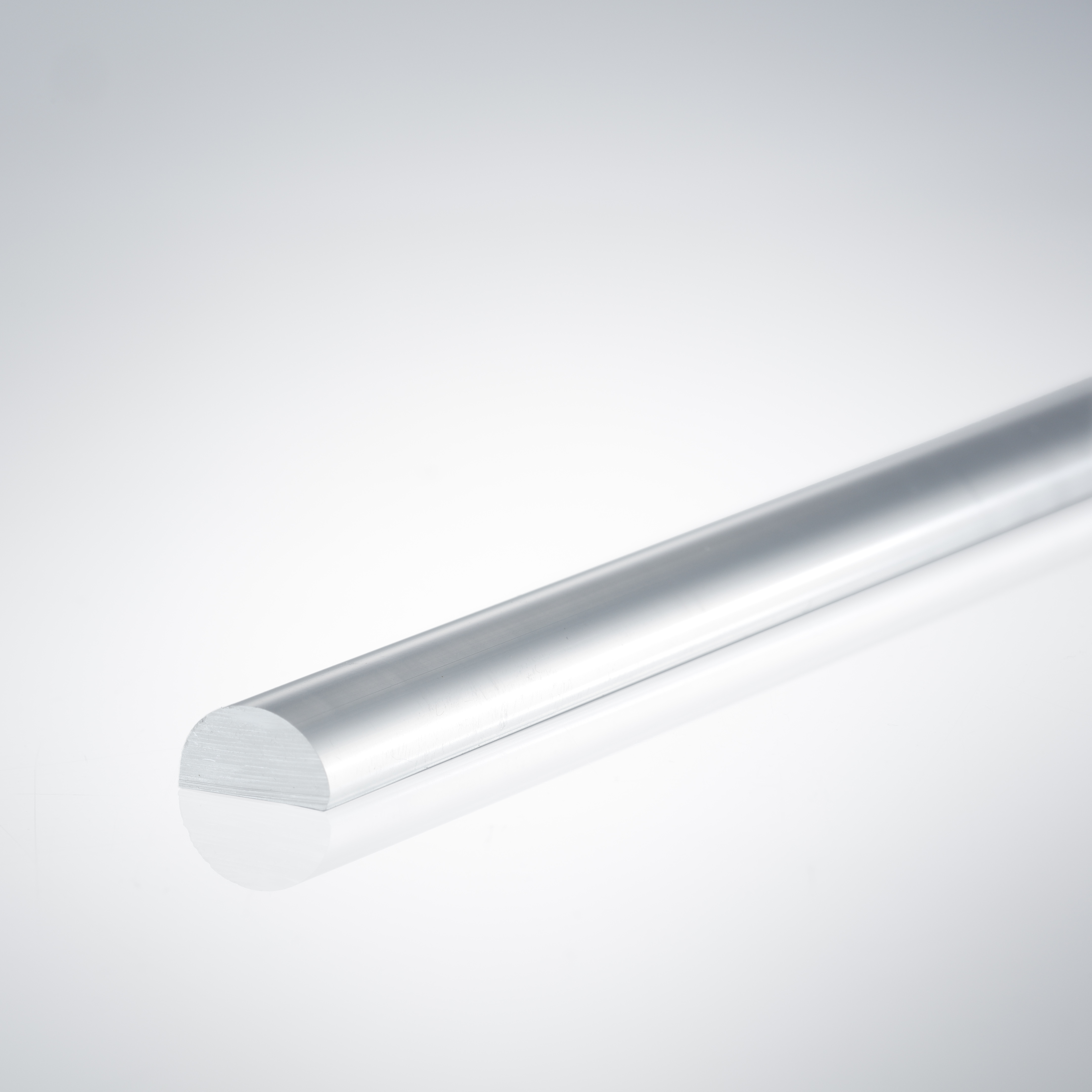 Beispiel für einen Acrylhalbrundstab für 5mm Glasstärke
