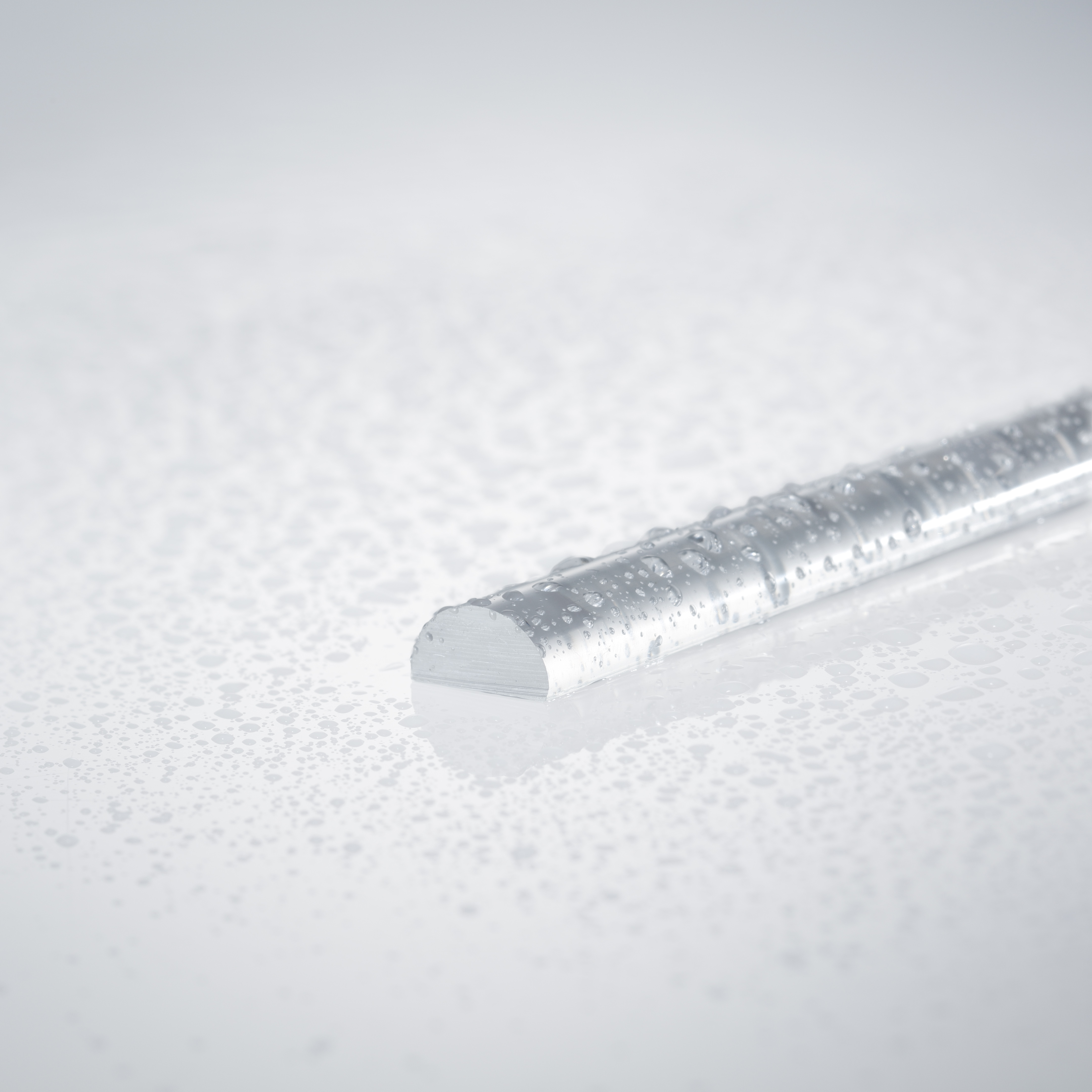 Beispiel eines nassen Acrylhalbrundstabes für 5mm Glasstärke