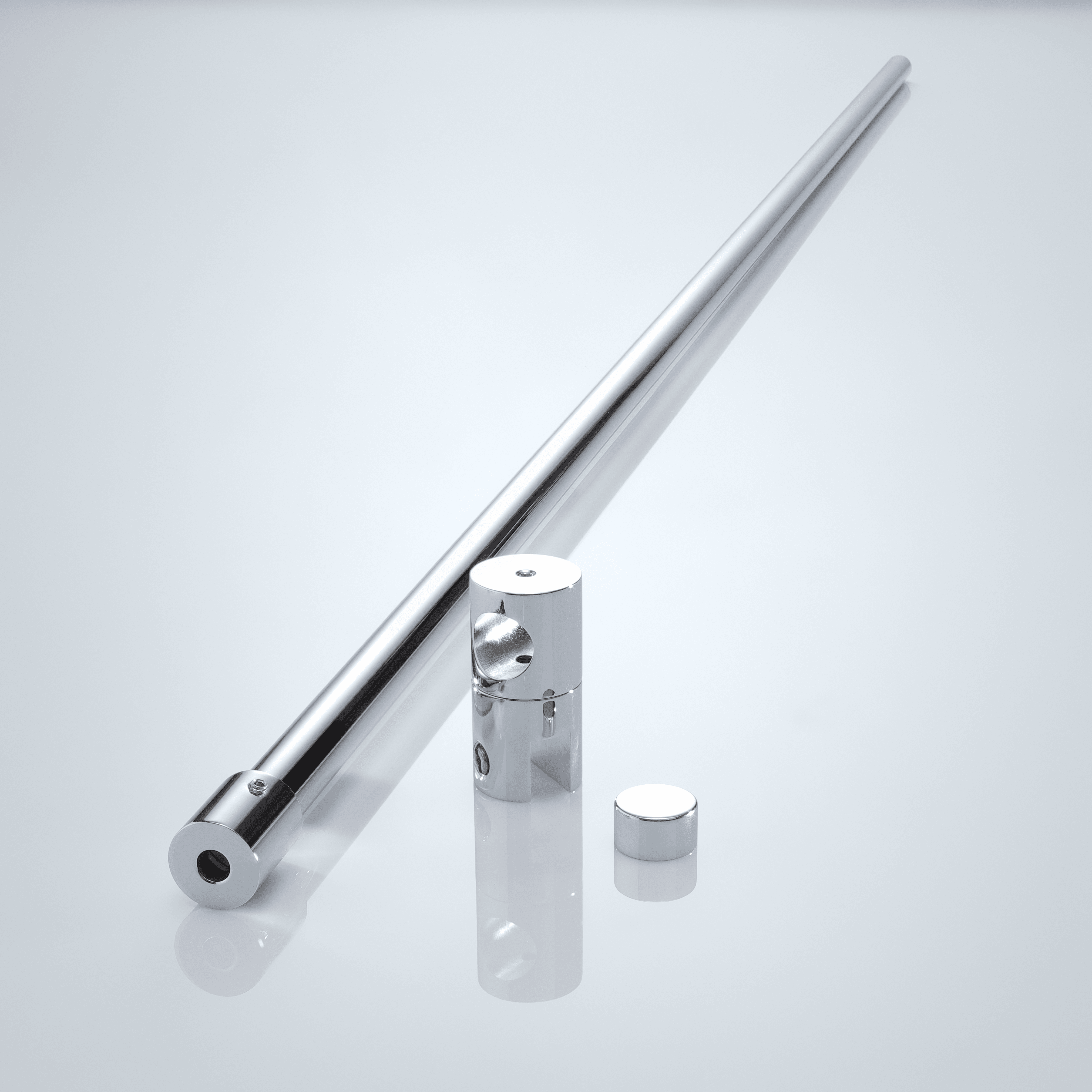 Example of a 90° spacer bar in chrome