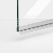 Beispiel einer vorgebogenen Schiebetürdichtung mit seitlichem Wasserabweiser für 6-8 mm Glasstärke in einer parallelen Rund-Situation